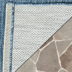 Safavieh Courtyard Collection Monroe Stripe Indoor/Outdoor Area Rug