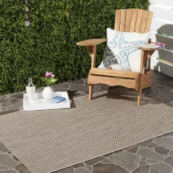 Safavieh Courtyard Collection Flora Geometric Indoor/Outdoor Area Rug