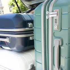 Samsonite Freeform 24 Inch Hardside Expandable Checked Spinner Luggage
