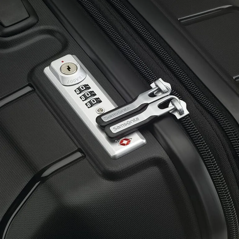 Samsonite Freeform 28 Inch Hardside Expandable Checked Spinner Luggage