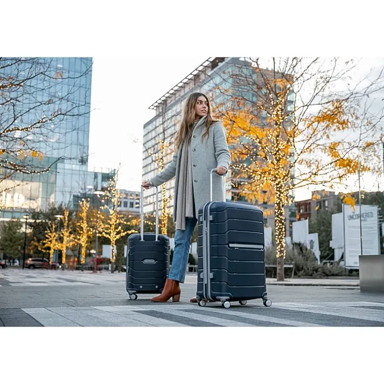 Samsonite Freeform 2-pc. Hardside Luggage Set