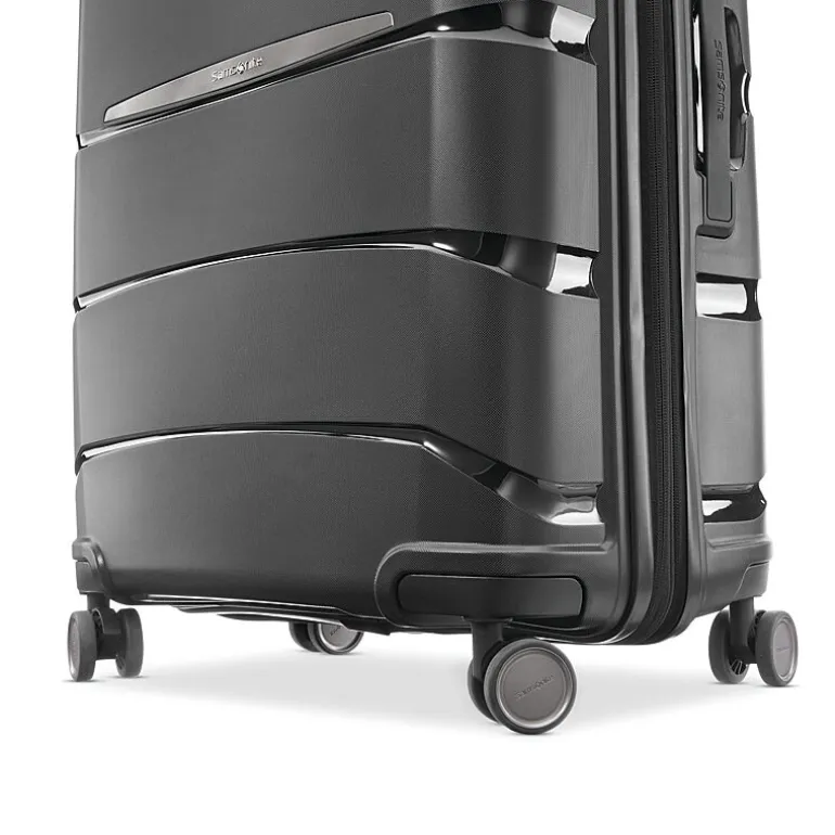 Samsonite Outline Pro 28 Inch Hardside Checked Spinner Luggage