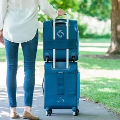 Samsonite Solyte Dlx 20 Inch Softside Expandable Lightweight Carry-On Spinner Luggage