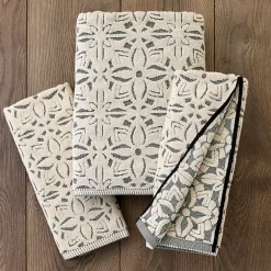 Saturday Knight Lisbon 2-pc. Embellished Hand Towel
