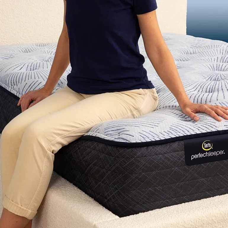 Serta Perfect Sleeper Blue Lagoon Nights 13.5" Plush Tight Top - Mattress + Box Spring