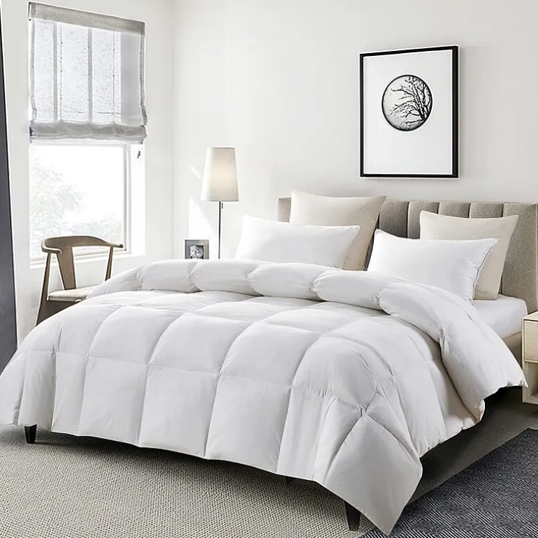 Serta 233 Thread Count All Seasons Warmth White Goose Feather And Down Fiber Comforter