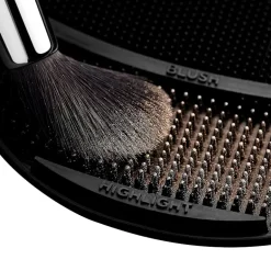 Sigma Beauty Switch