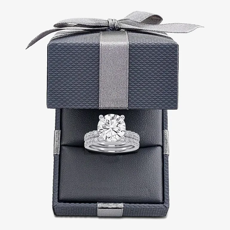 Signature By Modern Bride (G / Vs2-Si1) Womens 4 CT. T.W. Lab Grown White Diamond 14K Gold Round Side Stone Bridal Set