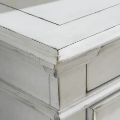 Signature Design by Ashley® Kaelyn 7-Drawer Chest