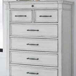 Signature Design by Ashley® Kaelyn 7-Drawer Chest