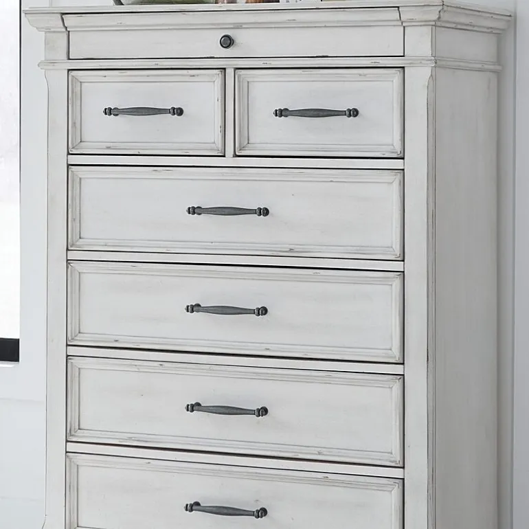 Signature Design by Ashley® Kaelyn 7-Drawer Chest