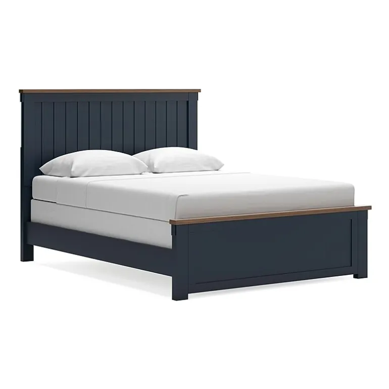 Signature Design by Ashley Lacey Panel Bed