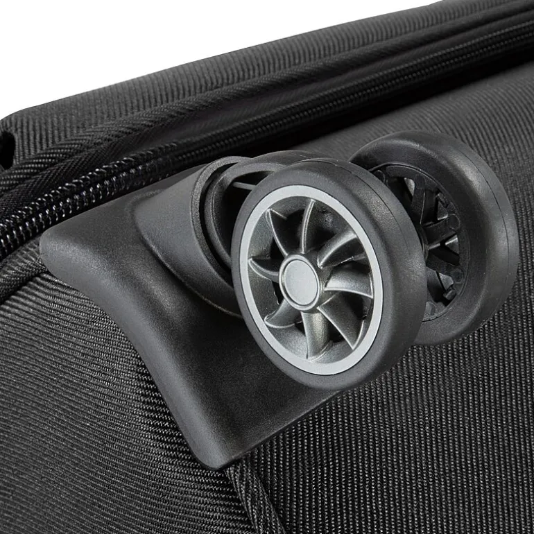 Skyway Everett 20 Inch Softside Lightweight Carry-On Spinner Luggage