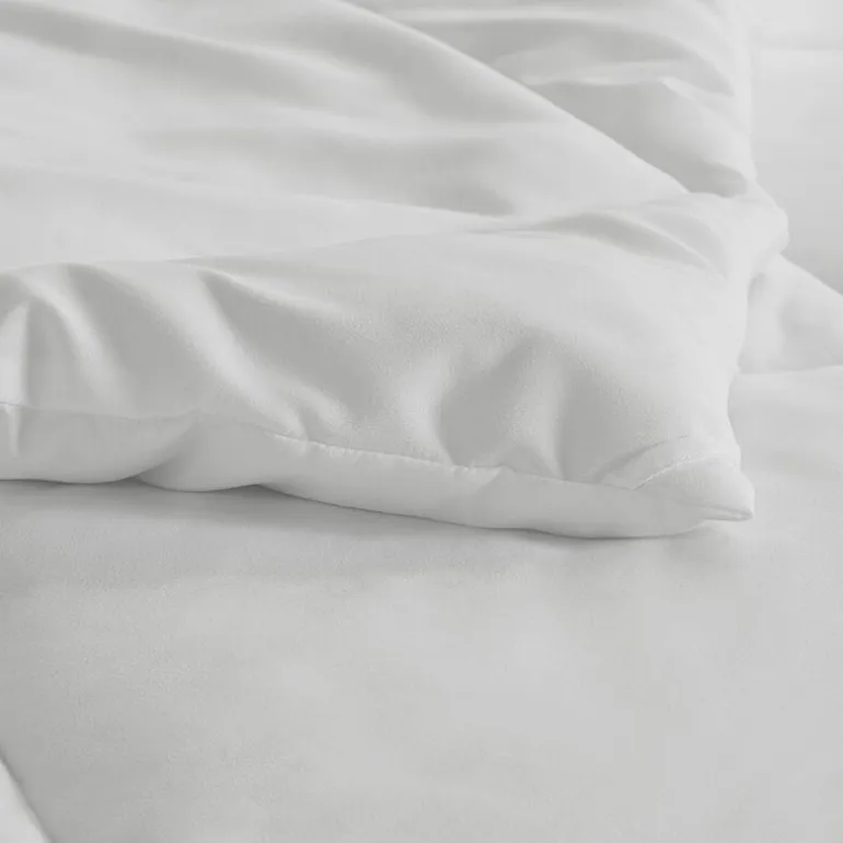 Sleep Philosophy Down Alternative Comforter With HeiQ Treatment
