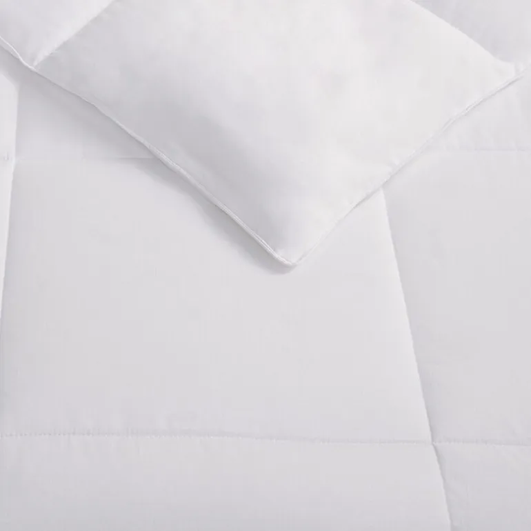 Sleep Philosophy Year Round Warmth 300 Thread Count Cotton Sateen Down Alternative 3M Thinsulate Comforter