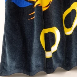 Sonic the Hedgehog Sparking Rings Beach Towel