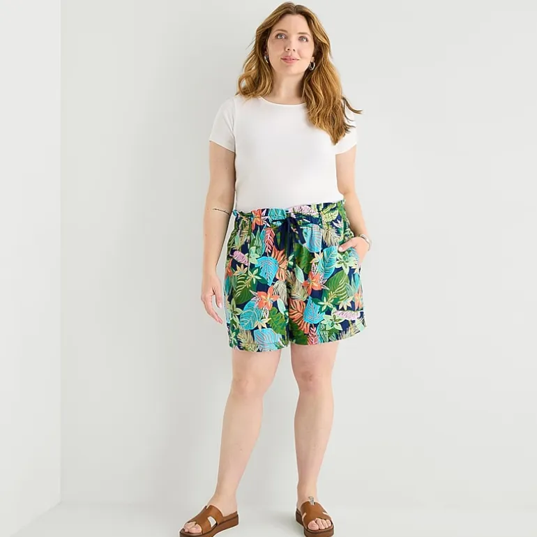 St. John's Bay Womens High Rise Plus Pull-On Short