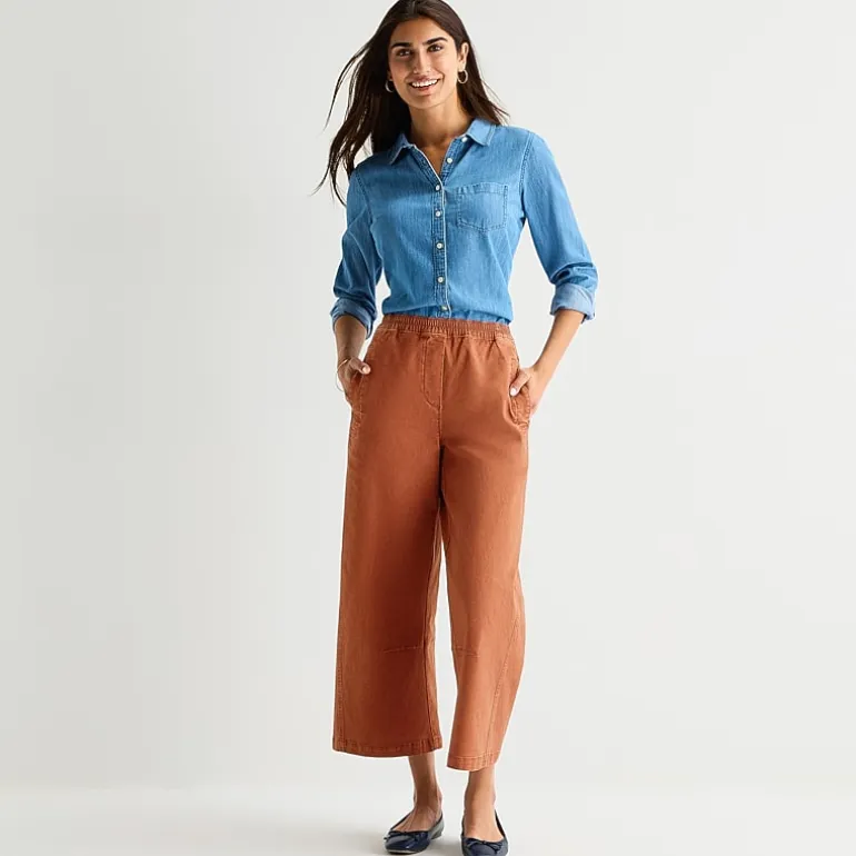 St. John's Bay Womens Mid Rise Cropped Pant
