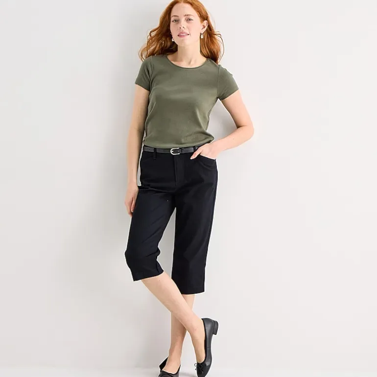 St. John's Bay Womens Secretly Slender Mid Rise Capri Pant