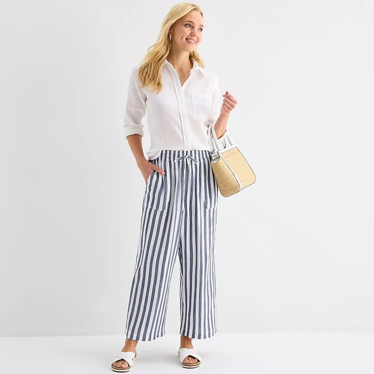 St. John's Bay Womens Straight Cropped Pant