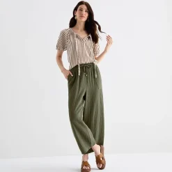 St. John's Bay Womens Straight Cropped Pant