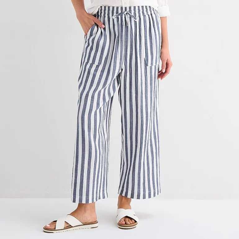 St. John's Bay Womens Straight Cropped Pant