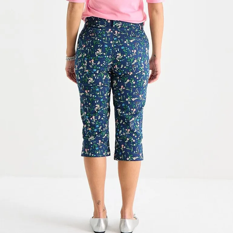 St. John's Bay Womens Tall Secretly Slender Skinny Mid Rise Capri Pant