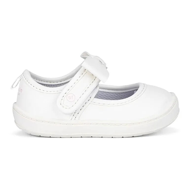 stride rite® Munchkin Cecily Girls Round Closed Toe Slip-On Shoe