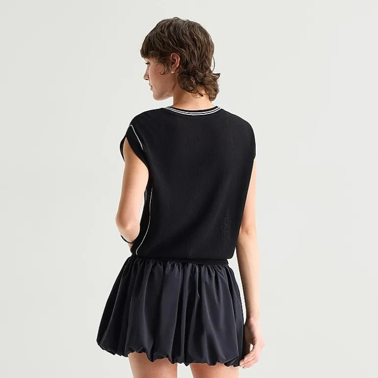 Stylus Womens Crew Neck Sleeveless Pullover Sweater