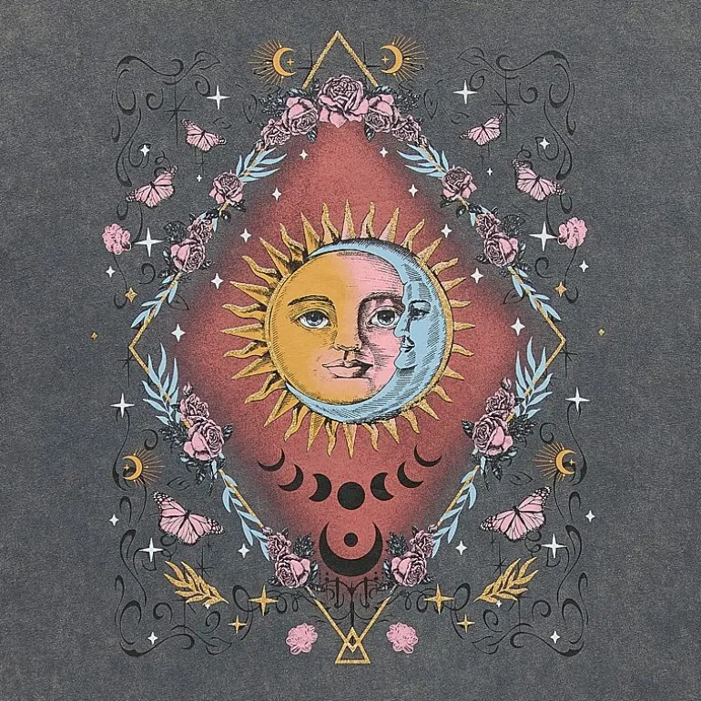 Sun And Moon Boyfriend Tee Womens Juniors Crew Neck Short Sleeve Oversized Graphic T-Shirt