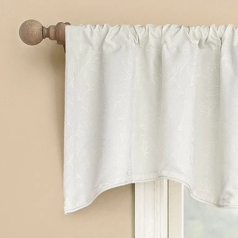 Sun Zero Bronte Floral Rod Pocket Tailored Valance