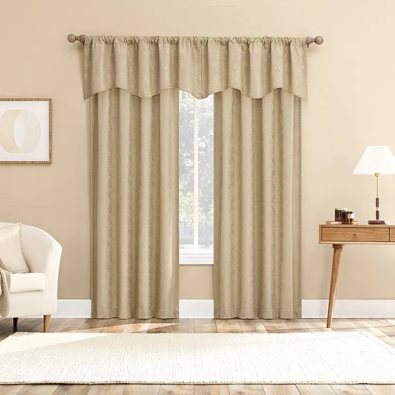 Sun Zero Bronte Floral Rod Pocket Tailored Valance