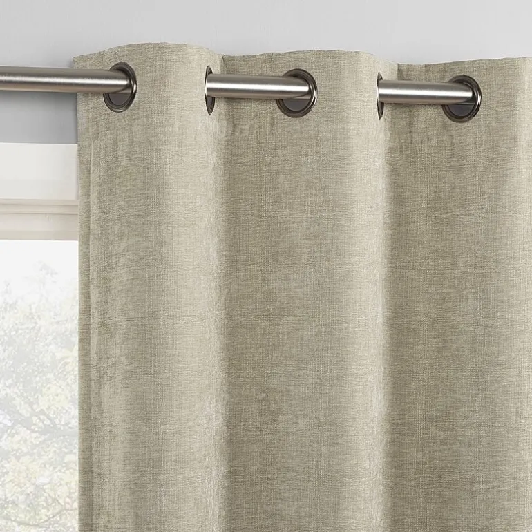 Sun Zero Isidora Grommet Top Energy Saving 100% Blackout Single Curtain Panel