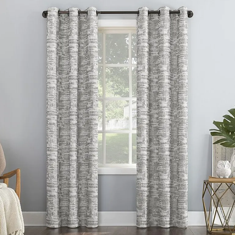 Sun Zero Parrish Grommet Top Energy Saving 100% Blackout Single Curtain Panel