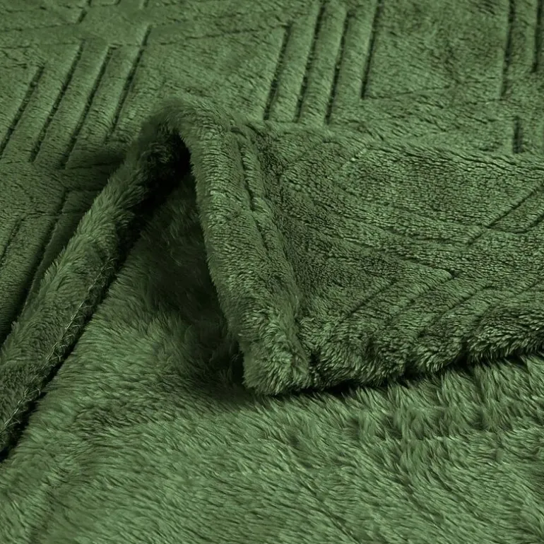 SUPERIOR® Alaska Diamond Quilted Polyester Fleece Multi-Use Throw