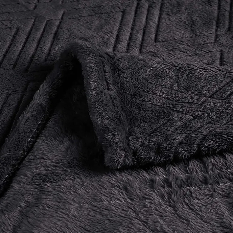 SUPERIOR® Alaska Diamond Quilted Polyester Fleece Multi-Use Throw