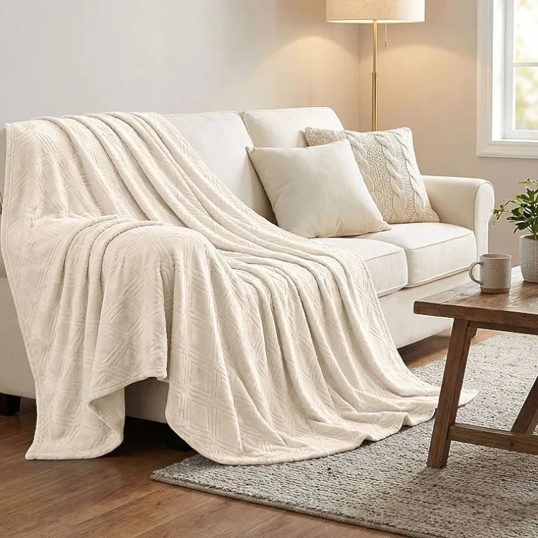 SUPERIOR® Alaska Diamond Quilted Polyester Fleece Multi-Use Throw