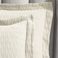 SUPERIOR® Calvert Cotton Lattice Geometric Jacquard Bedspread