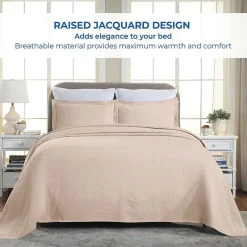 SUPERIOR® Celtic Circle Textured Woven Jacquard Bedspread with Shams