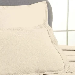 SUPERIOR® Celtic Circle Textured Woven Jacquard Bedspread with Shams