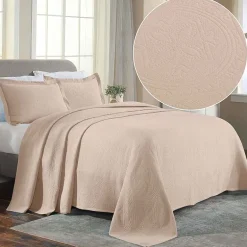 SUPERIOR® Celtic Circle Textured Woven Jacquard Bedspread with Shams