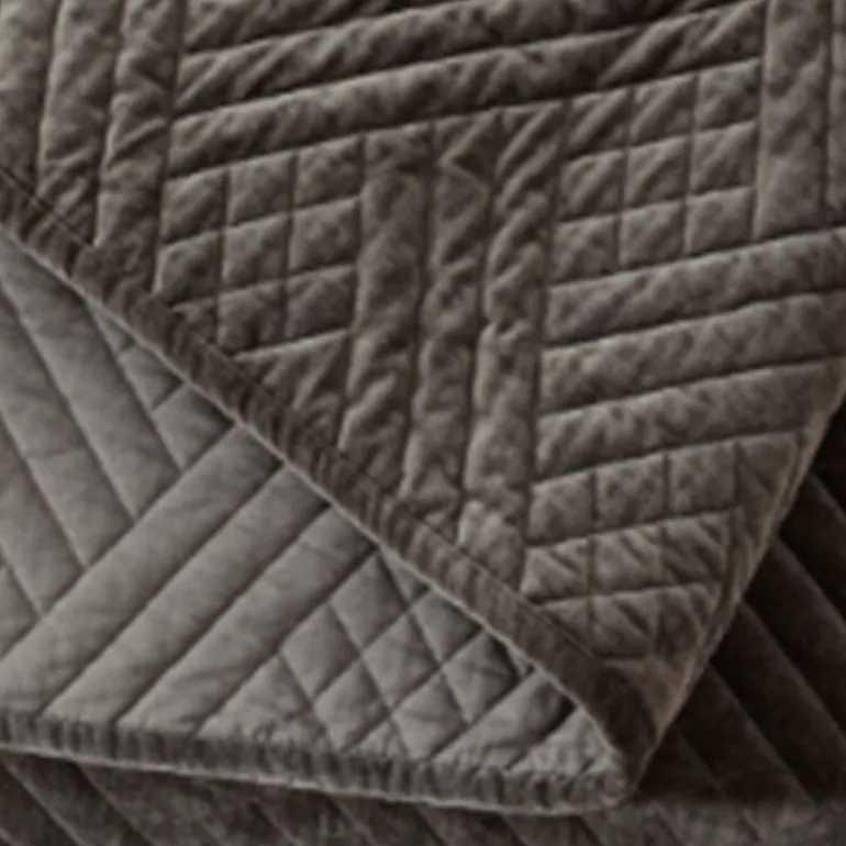 SUPERIOR® Karina Cotton Velvet Geometric Glam Quilt