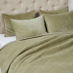 SUPERIOR® Karina Cotton Velvet Geometric Glam Quilt