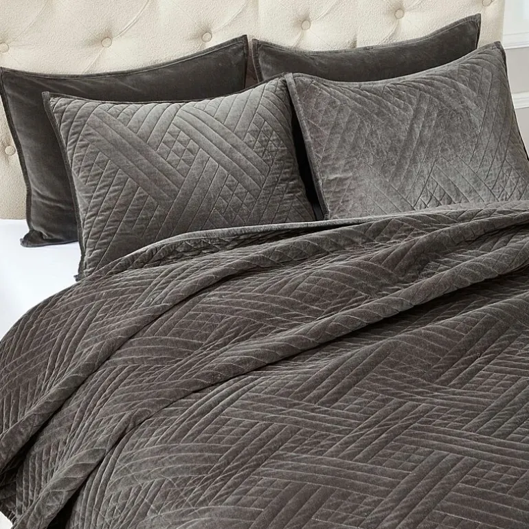 SUPERIOR® Karina Cotton Velvet Geometric Glam Quilt