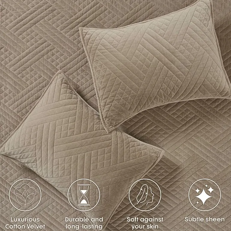 SUPERIOR® Karina Cotton Velvet Geometric Glam Quilt
