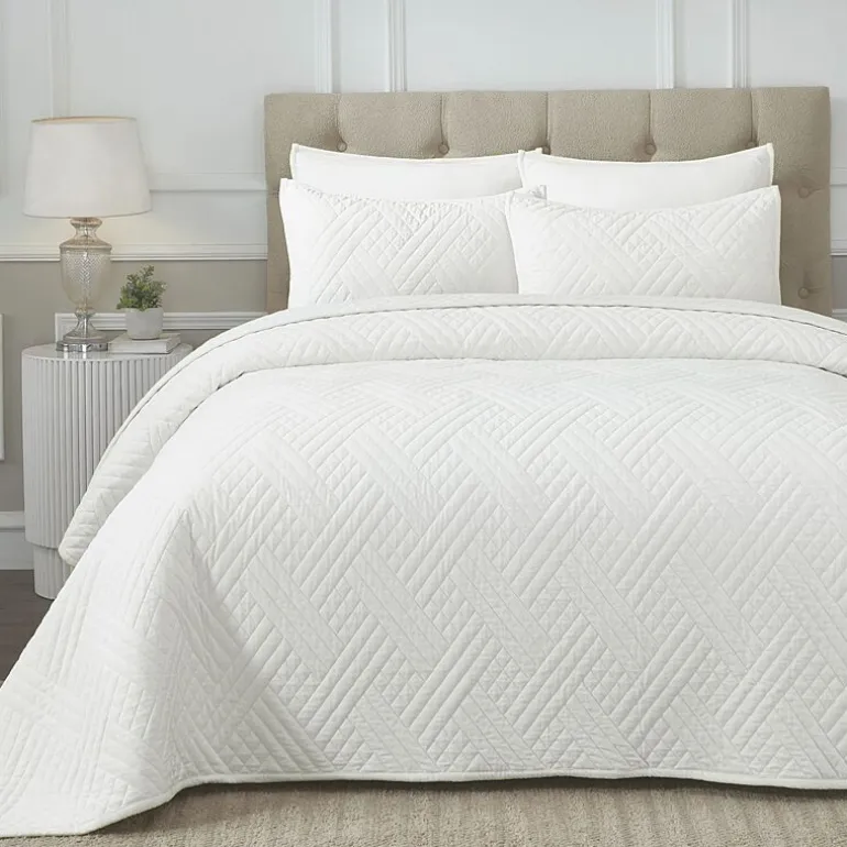 SUPERIOR® Karina Cotton Velvet Geometric Glam Quilt