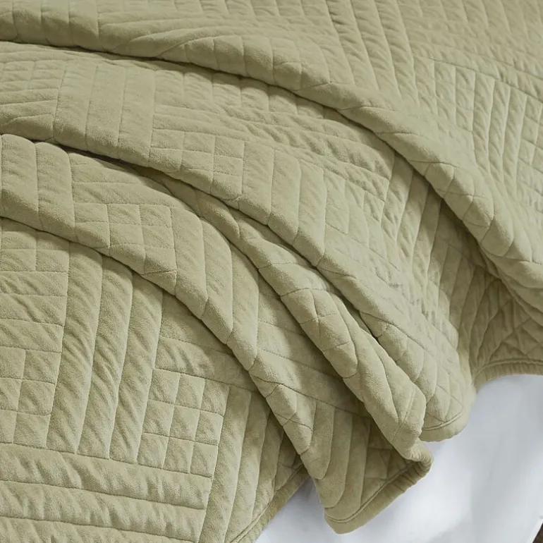 SUPERIOR® Karina Cotton Velvet Geometric Glam Quilt
