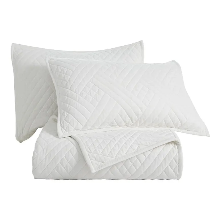 SUPERIOR® Karina Cotton Velvet Geometric Glam Quilt