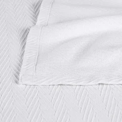 SUPERIOR® Metro Woven Zig-Zag Chevron Cotton Multi-Use Throw