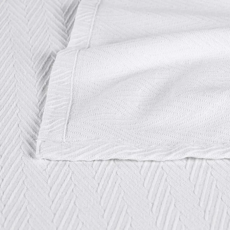 SUPERIOR® Metro Woven Zig-Zag Chevron Cotton Multi-Use Throw